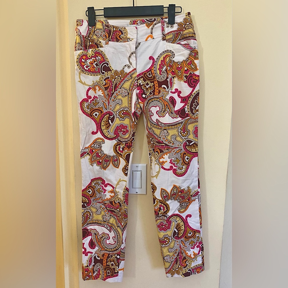 Capri paisley print pants